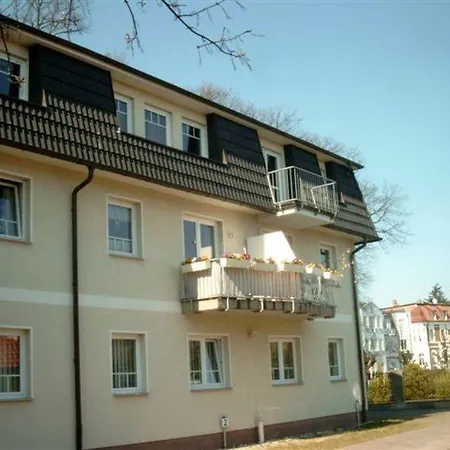 Haus Aquamarina 06 * Heringsdorf